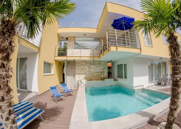 Danex Superior Apartament Umag