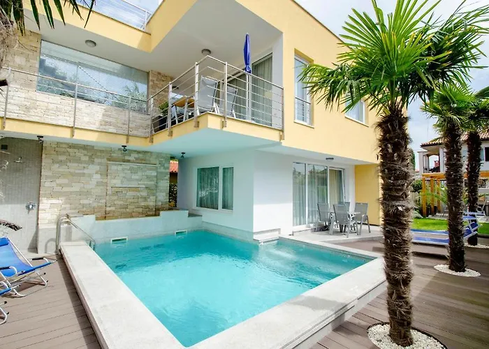 Danex Superior Appartement *